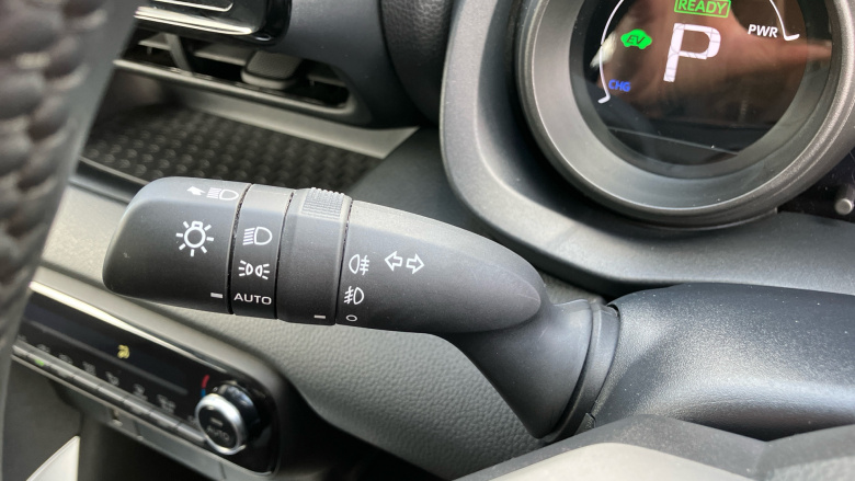 Toyota Yaris 1.5 Hybrid Design 5dr CVT Hybrid Hatchback